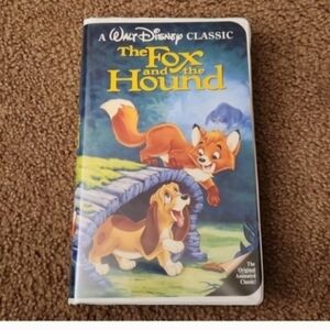 Walt Disney Classic "The Fox and the Hound" VHS -Black Diamond